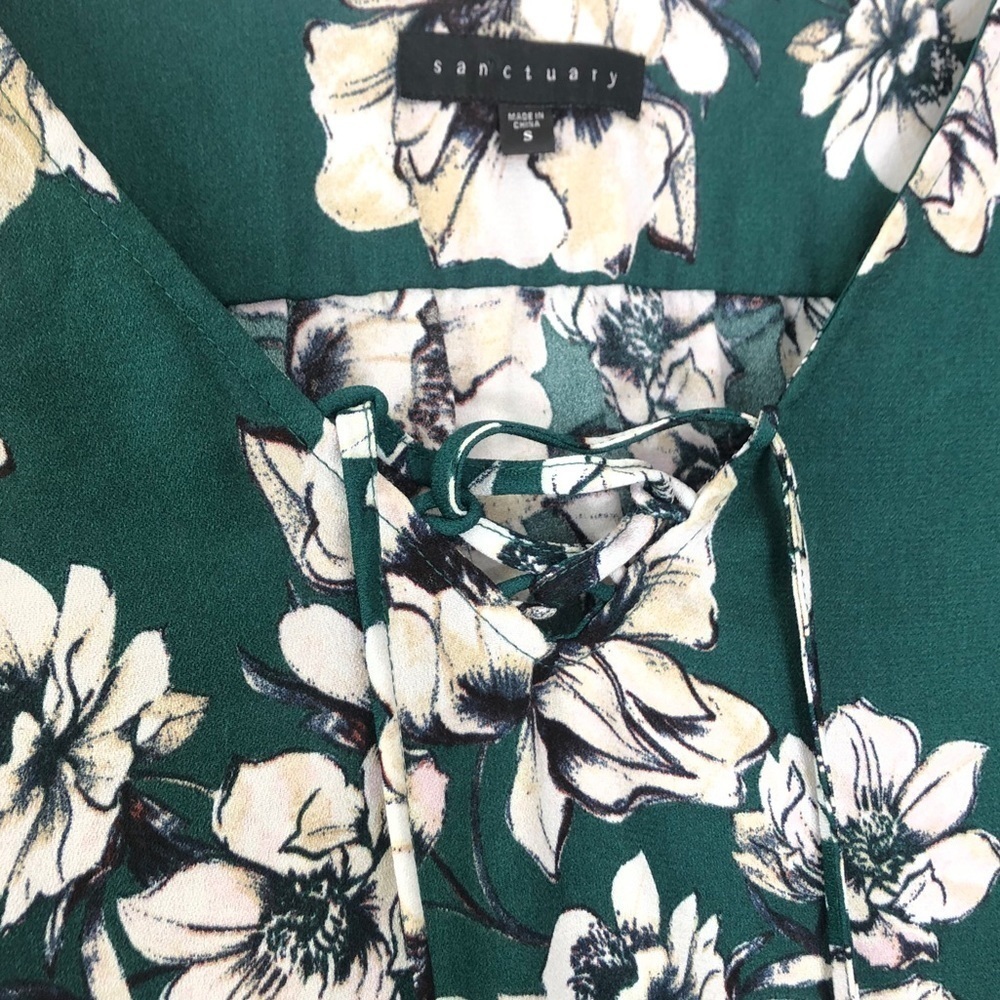 Green Floral Sanctuary Blouse With Bell Sleeves - Picture 4 of 7
